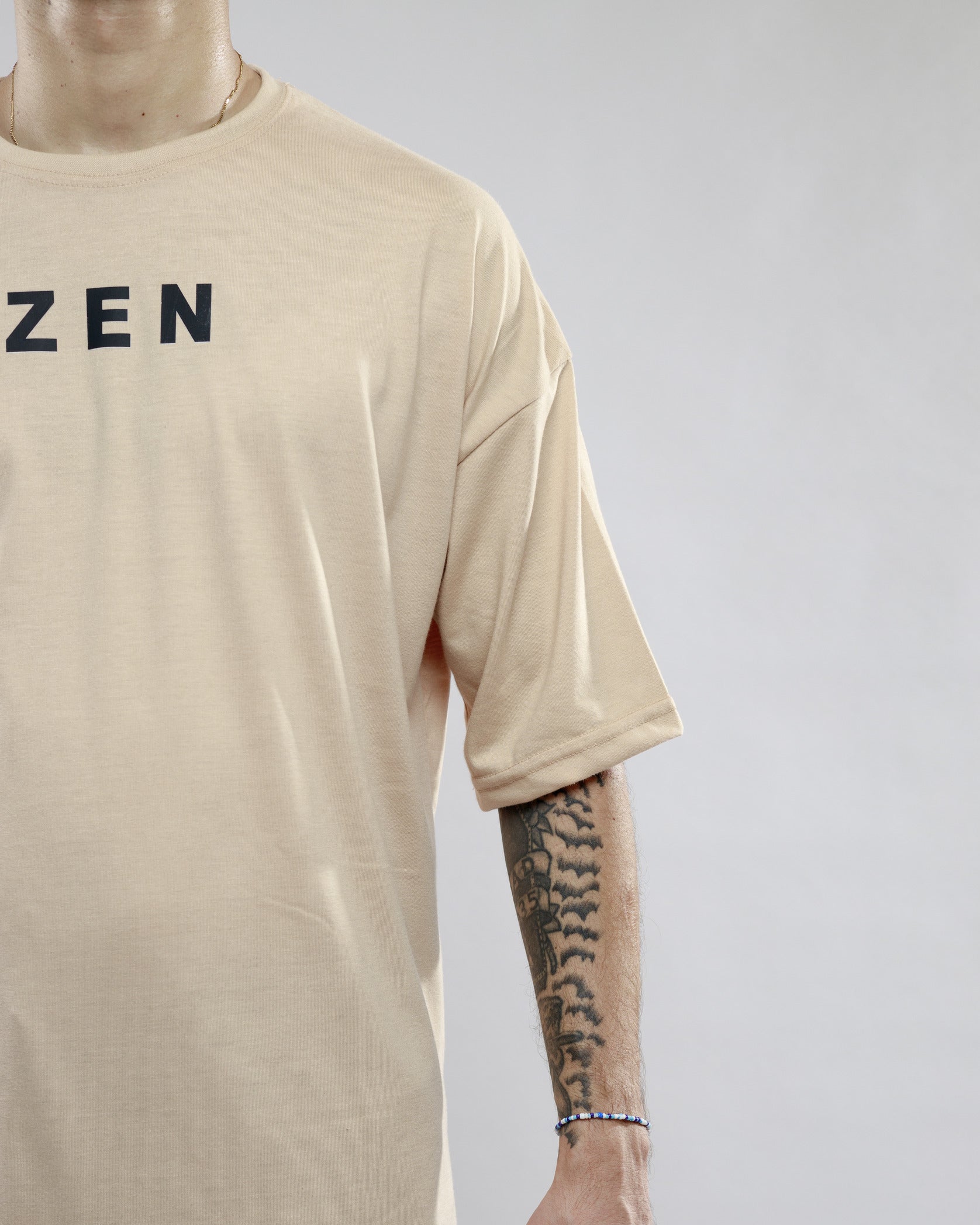 Cream - Oversized tee