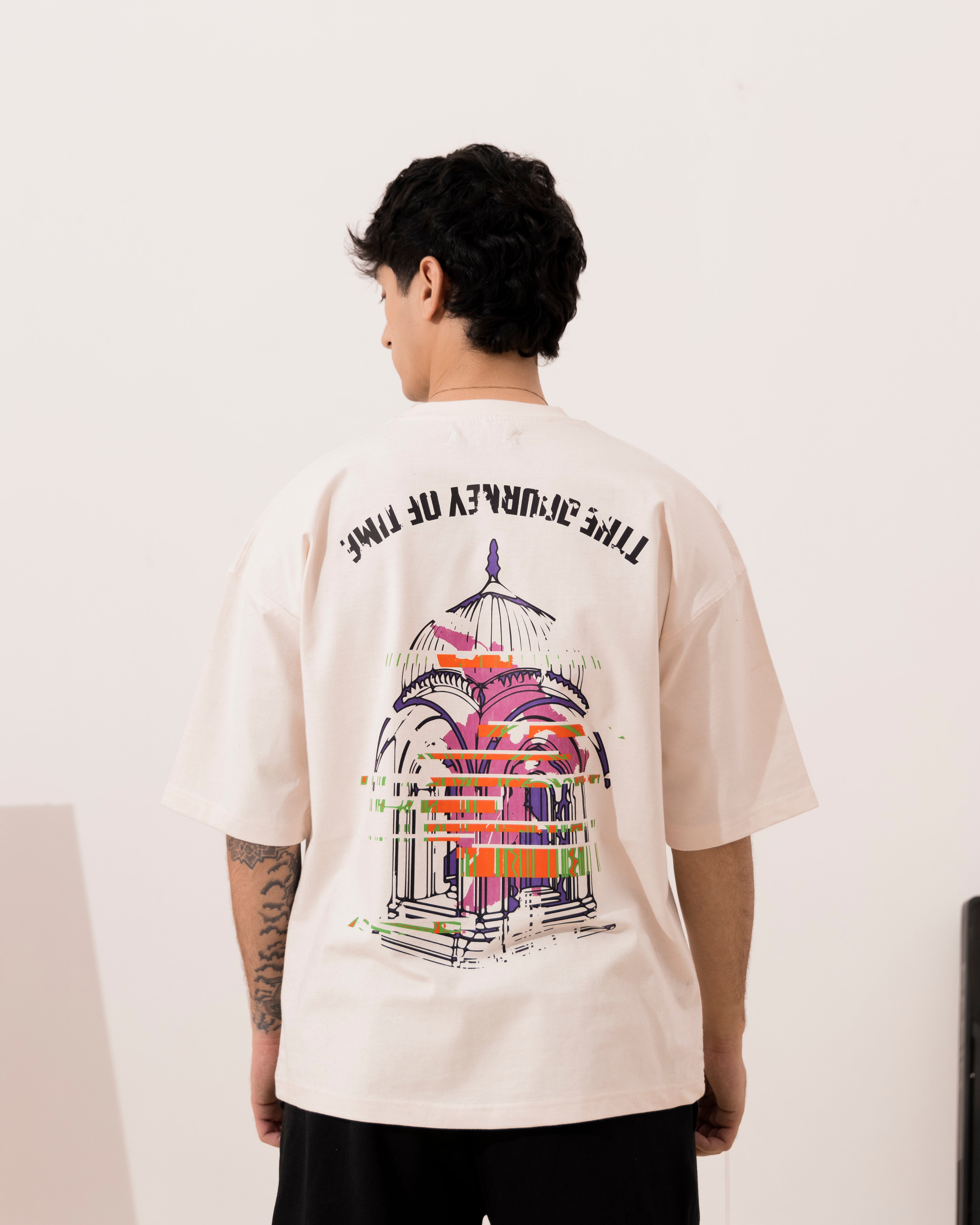 Journey continues - Oversized Tee