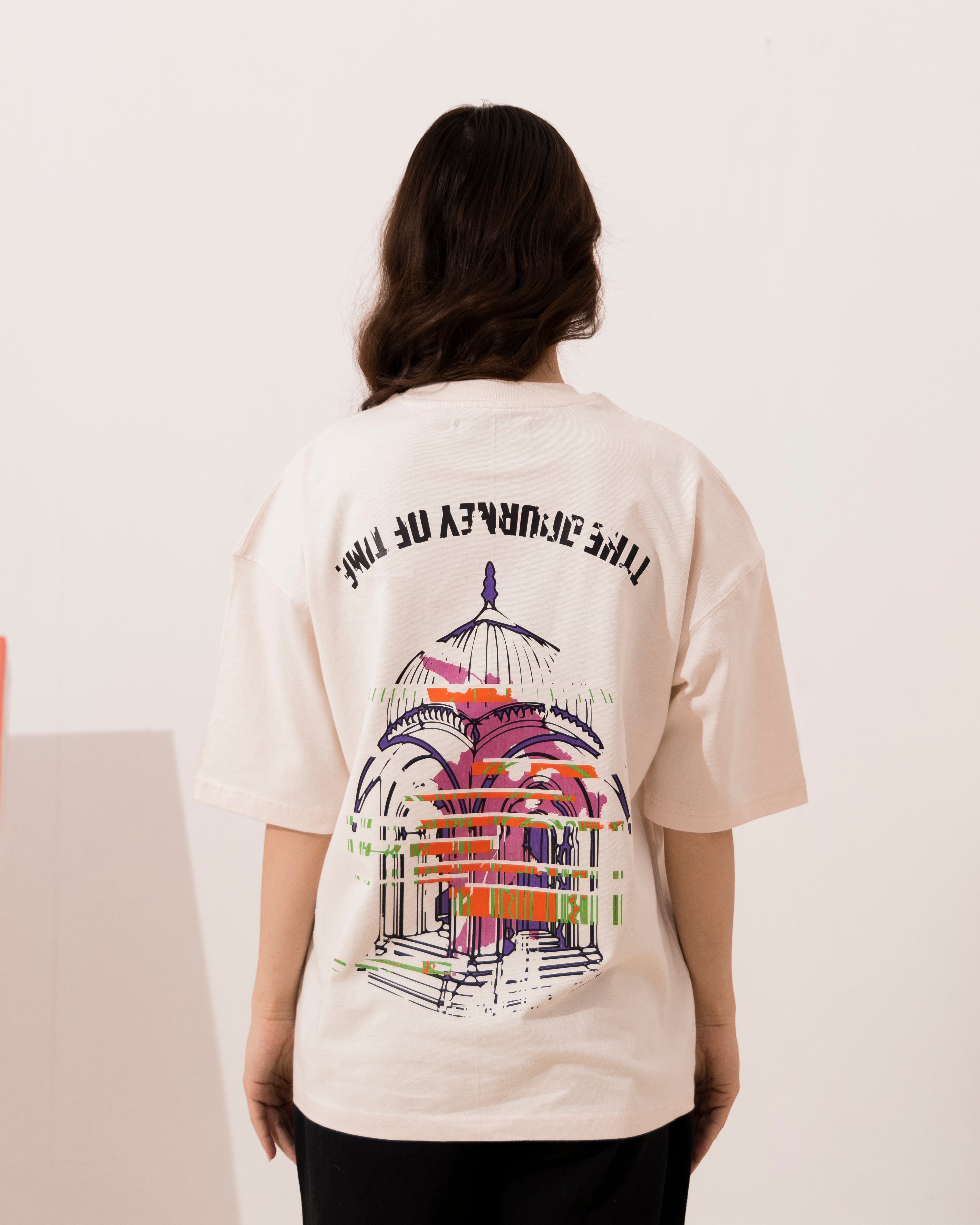 Journey continues - Oversized Tee