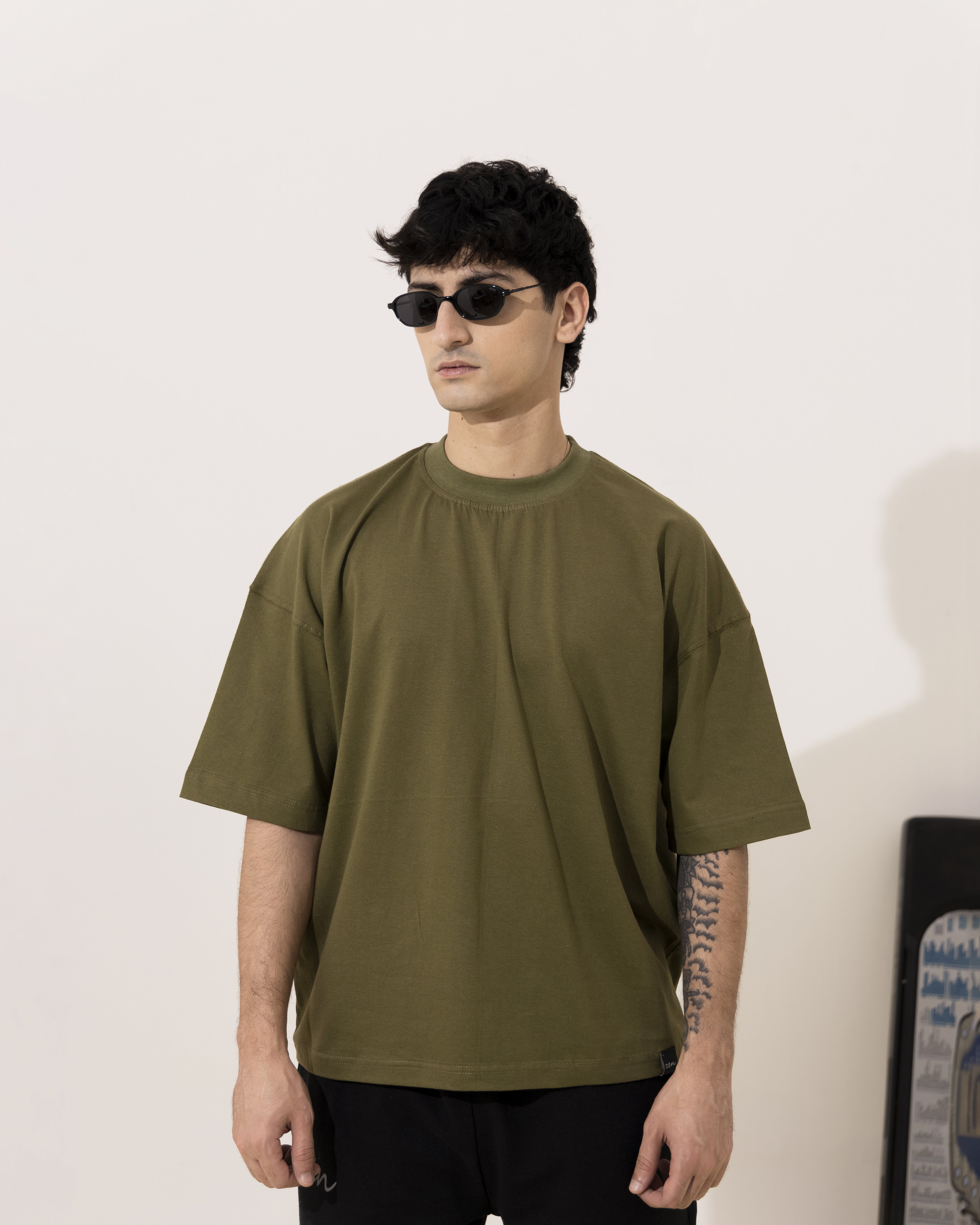 Rebel Frequency - Oversized Tee